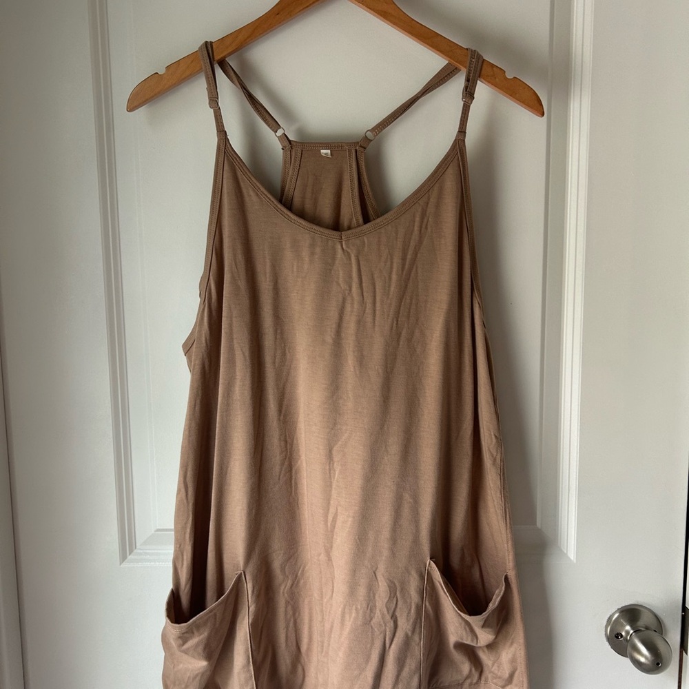 Women's Tan Sleeveless Top